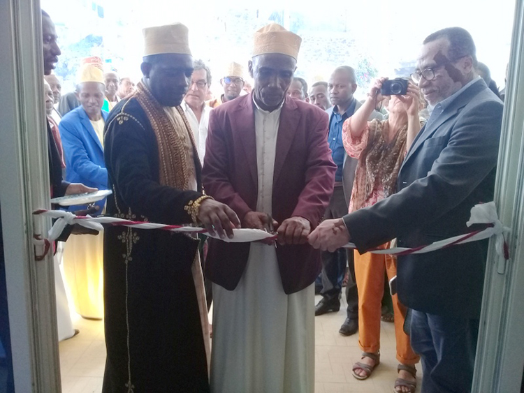 image Société / Inauguration de la « Maison des Mondes » à Bambadjani